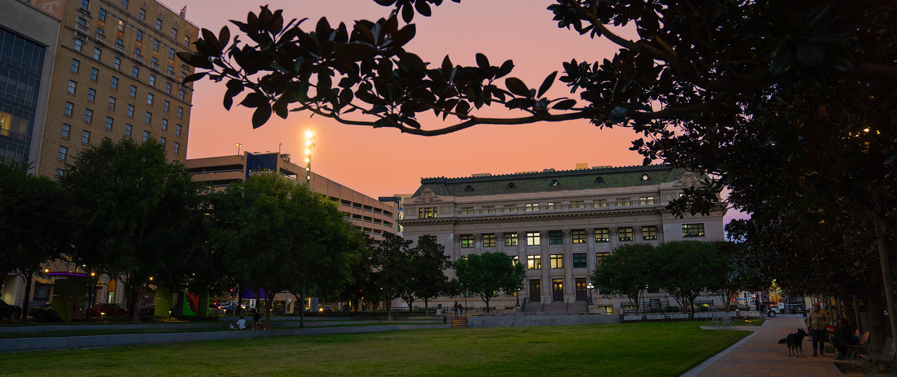 facade of law center