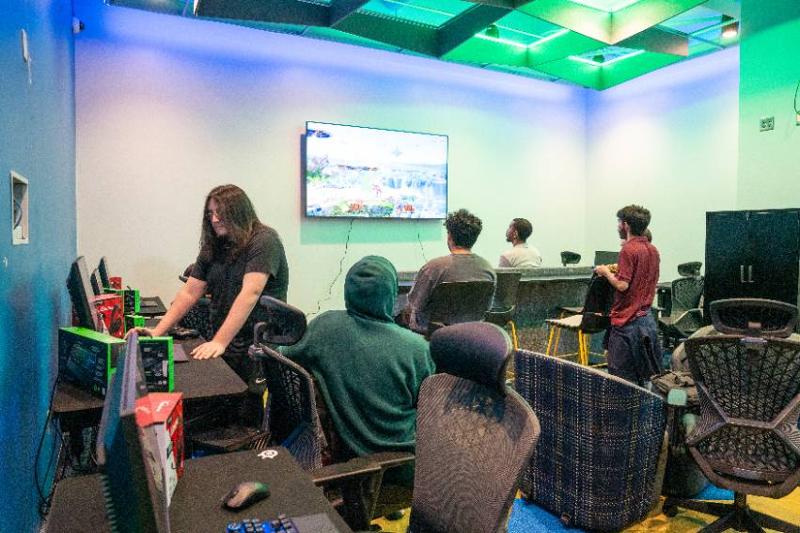 The Recently Expanded Esports Arena Open to All Students in the UNT Dallas Student Center