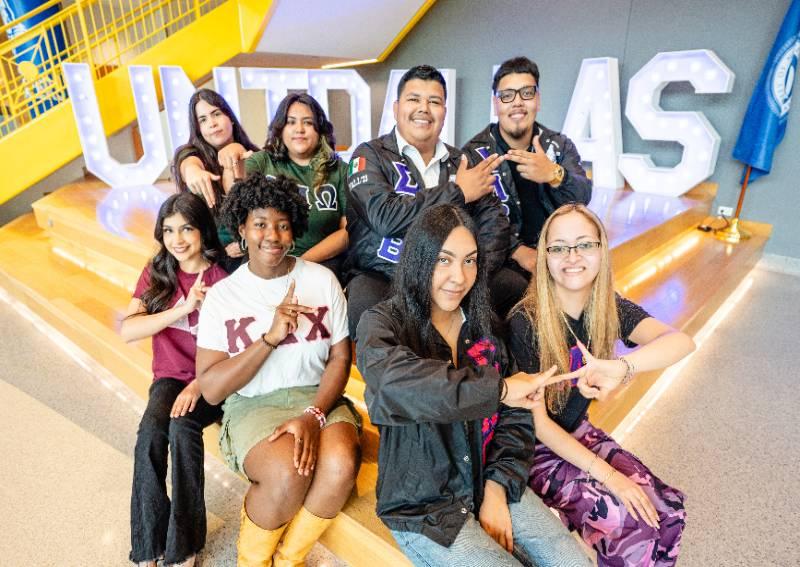 Students Show Their Greek Life Pride During Welcome Week 2026