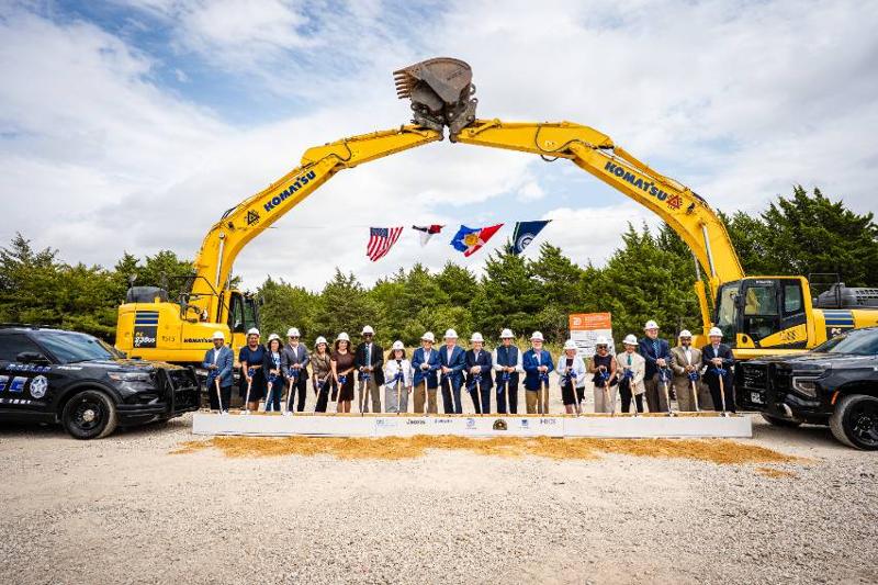President von Eschenbach Joins Other Leaders and Dignitaries in Shoveling Dirt at the Law Enforcement Training Center Groundbreaking