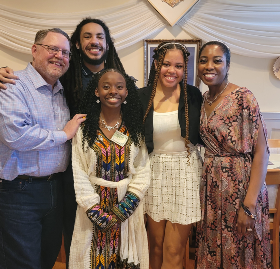 Hana with Her Parents, William Schlitz and Myiesha Taylor, and Siblings, Haley and Ian