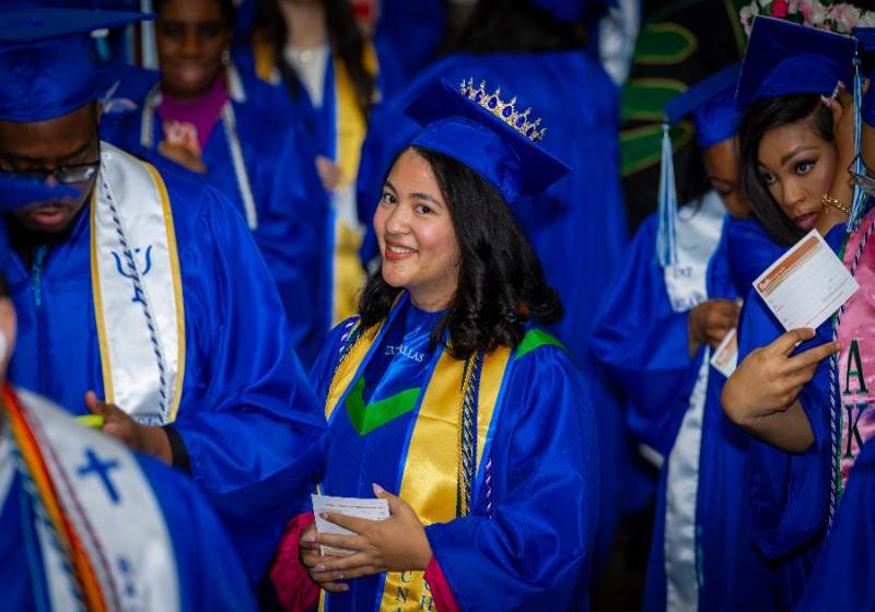 Isabelle Chung Backstage Before Crossing the Commencement Stage on Dec. 2, 2025