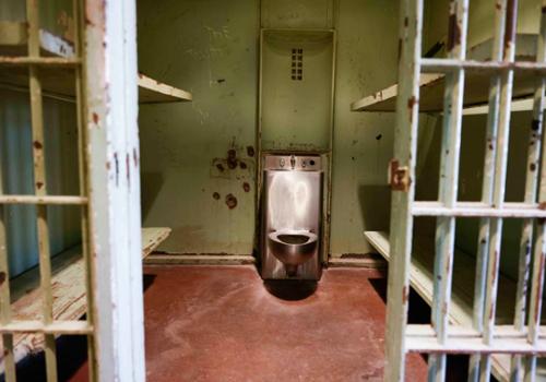 oswald's jail cell